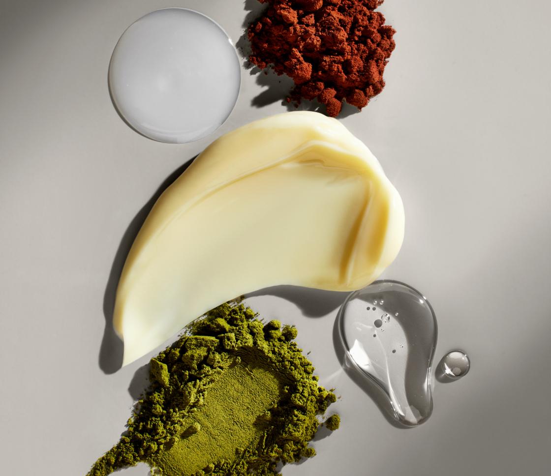 Close-up of Eye Formula ingredients